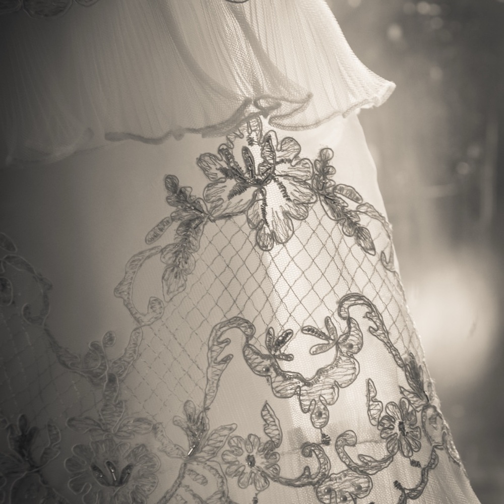Wedding Gown - Picture 3 of 4